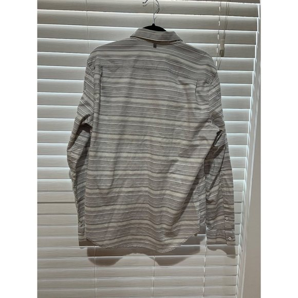 Lululemon Long Sleeve Button Up Shirt - Size L - Picture 3 of 4